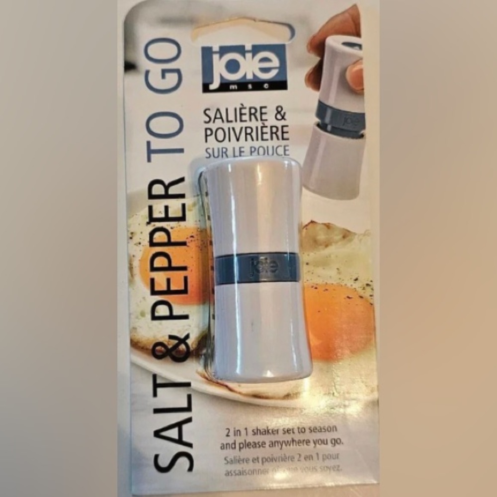 Joie Salt and Pepper to go